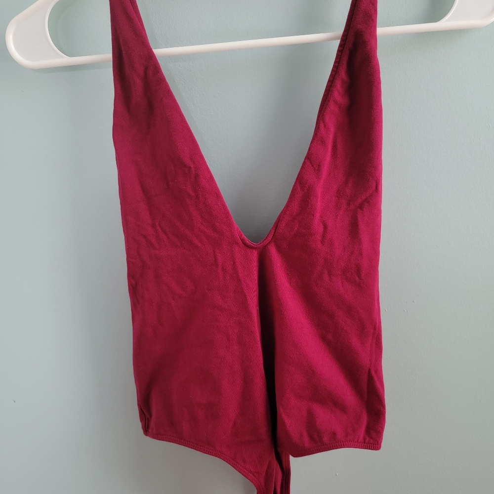 Crop top with open back